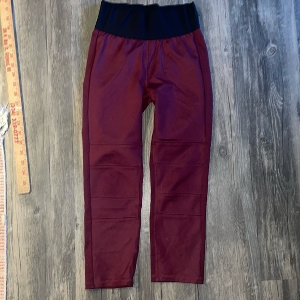 Her Universe Red Wonder Woman Leggings small DC Comics